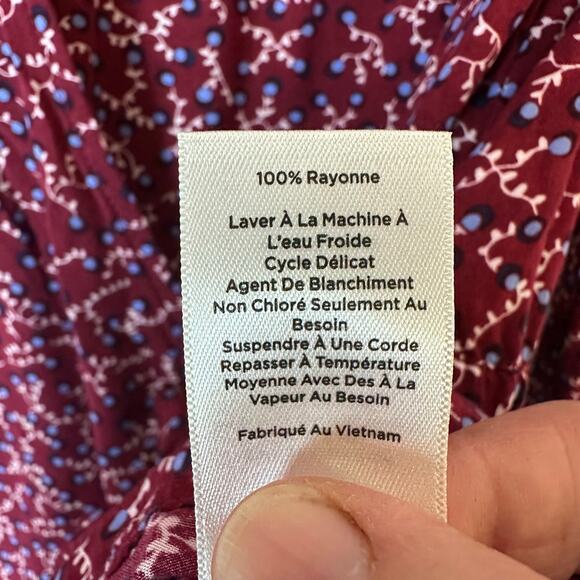 Talbots Women’s blouse wrap side tie floral burgundy fall feminine academia - Picture 6 of 9